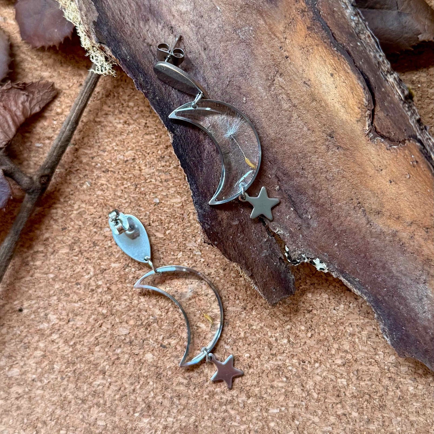 Otra vista del Par de aros con forma de luna Ninhue